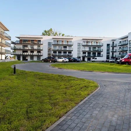 Overlooking The River, Sauna, דירה *