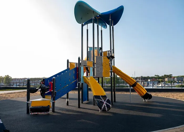 Overlooking The River, Sauna, Apartman Dziwnów